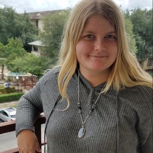 Meet your Posher, Terri